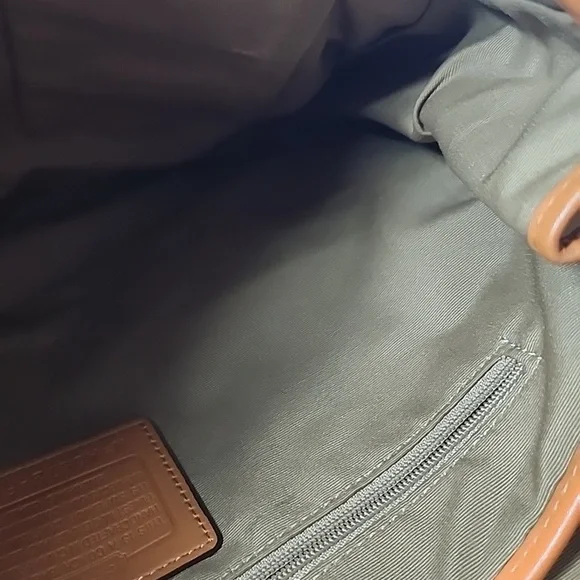 Coach VTG Hampton Signature satchel bag, yellow color - Picture 9 of 16